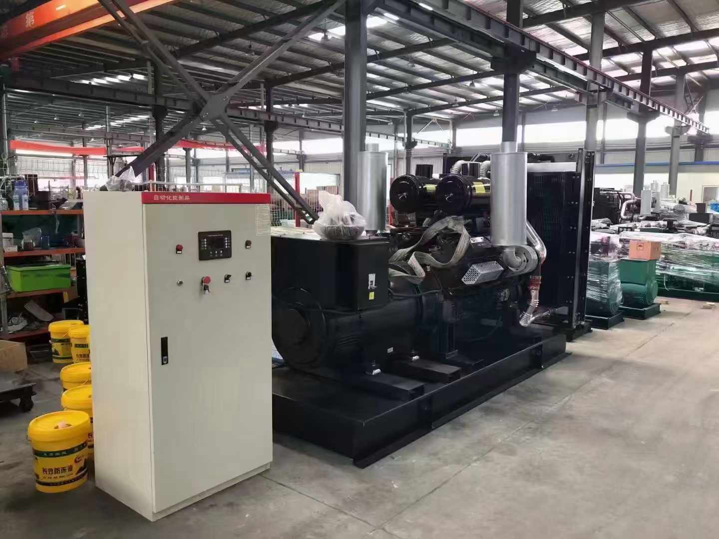 冷水江柴油发电机运行时的噪音和振动水平如何?